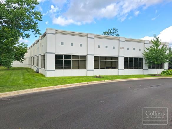 Office Space for sale or lease - Owner-occupant opportunity: 302 Saunders Rd, Riverwoods, IL 60015